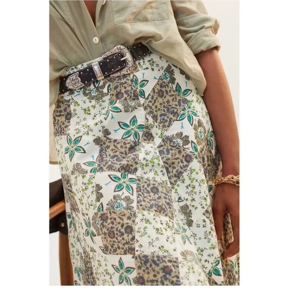 Anthropologie Raga Floral Patchwork Maxi Skirt Medium NWT - Picture 3 of 5